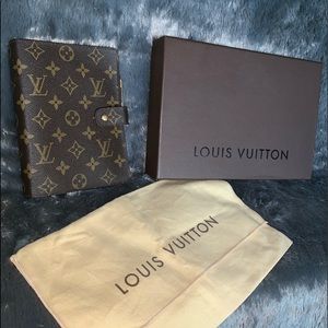 Louis Vuitton Agenda MM